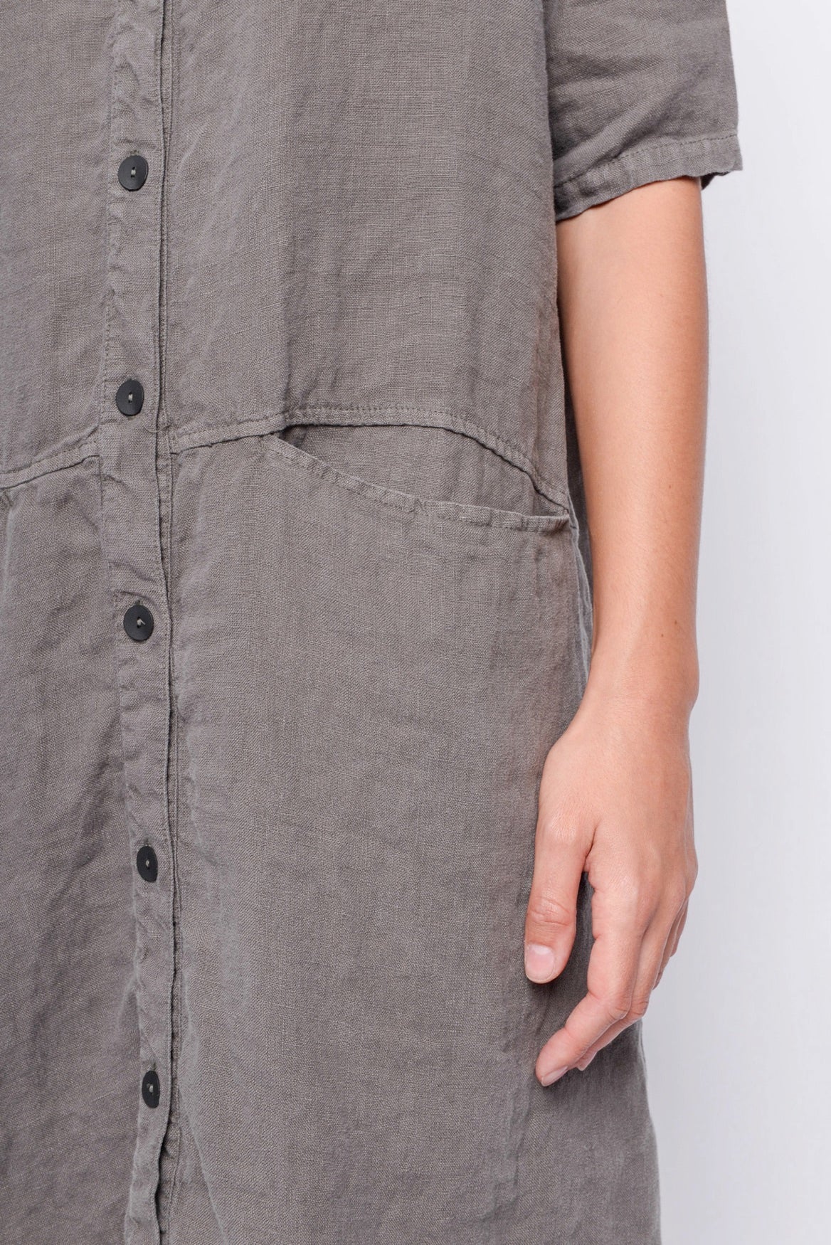 251.01.01 100% LINEN 182 FLINT