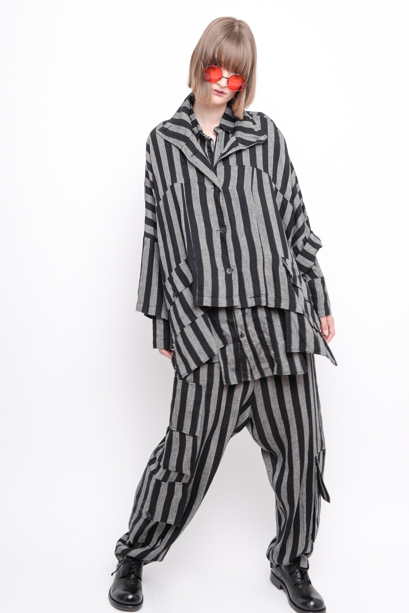 ID.03.03.02 woven 100% linen 180 STRIPE GREY