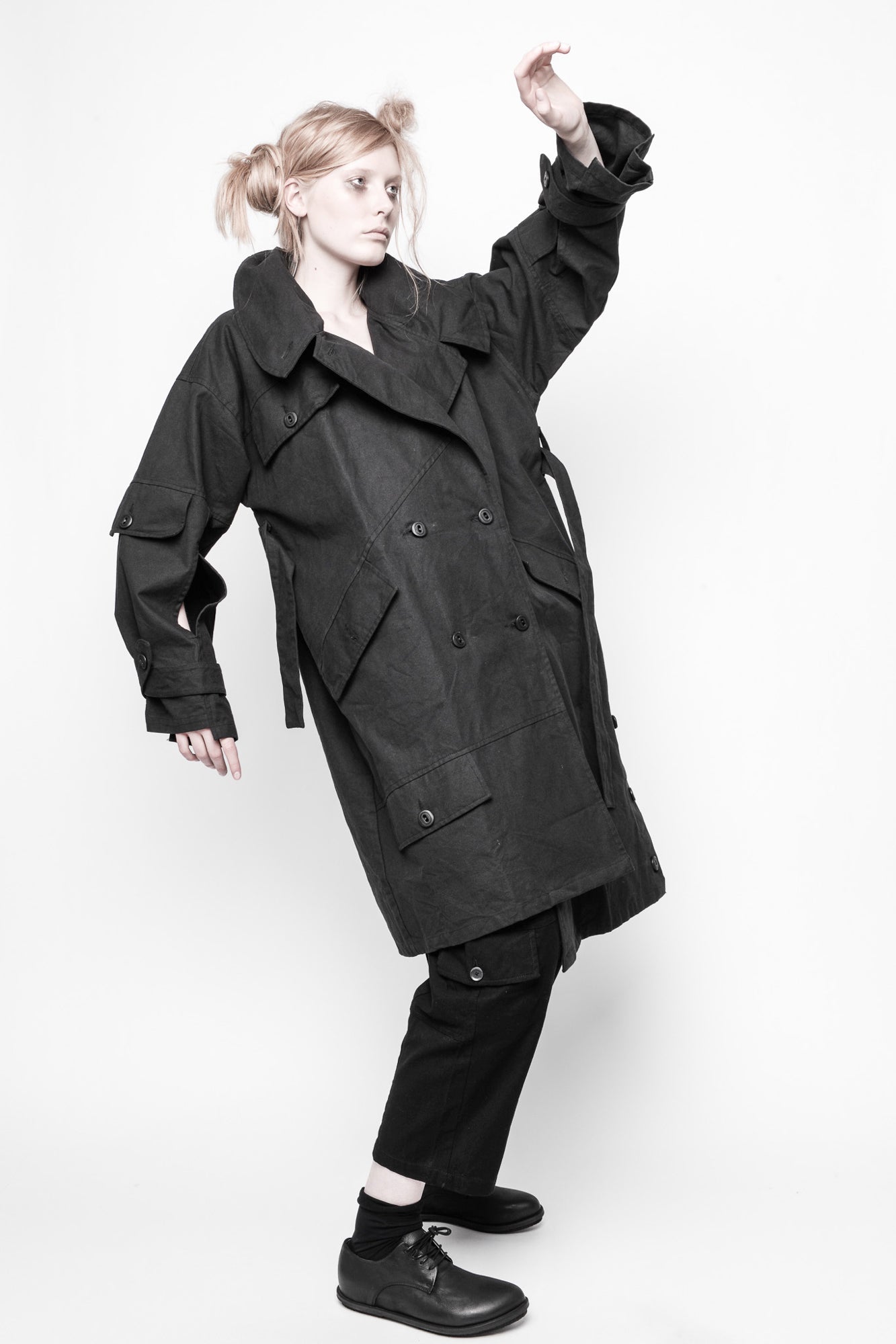 ID.05.04.01 100% CO 100 BLACK
