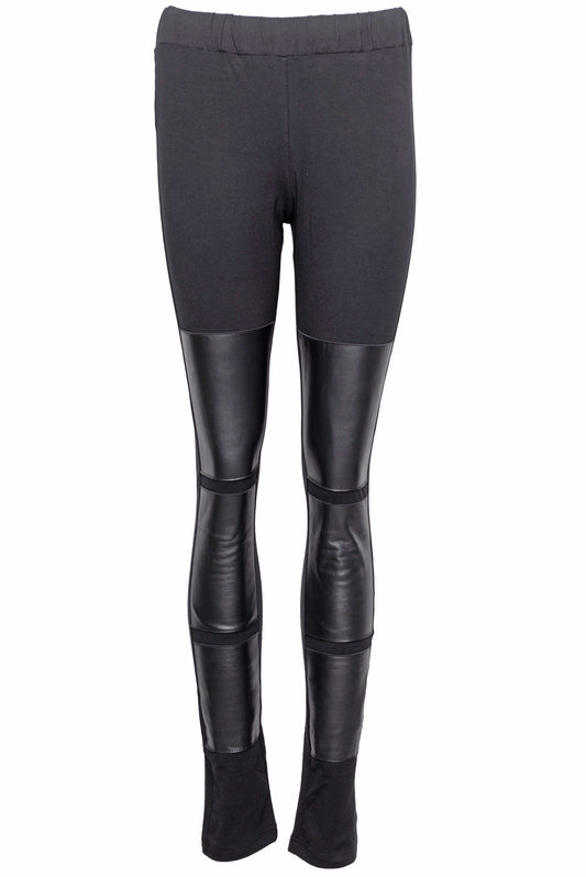 B33.192.05.02 95%CO5%EA/100%LEATH 100 BLACK (pre-order)